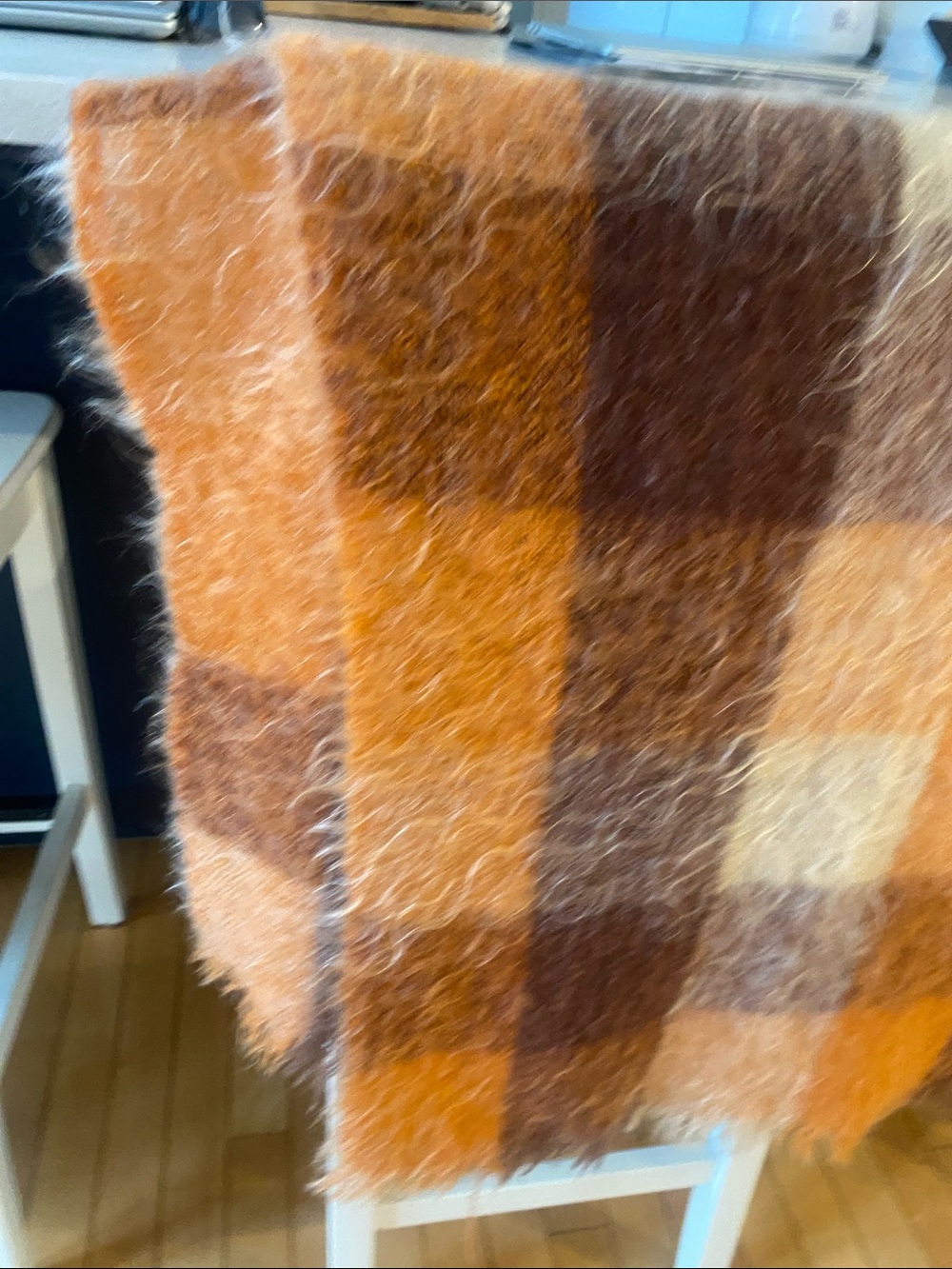 HUDSON’S BAY CO. Mohair Plaid Throw Blanket Fall Orange/Brown/Cream L: 69”x46” - Picture 14 of 16